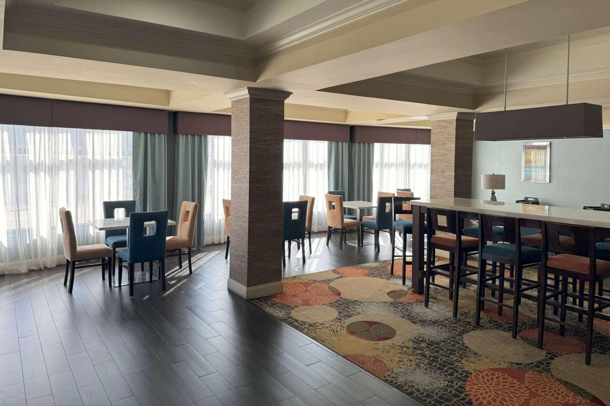 Baymont By Wyndham Bessemer Ngoại thất bức ảnh